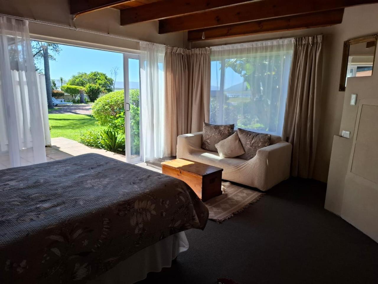 Point Lodge 克尼斯纳 外观 照片